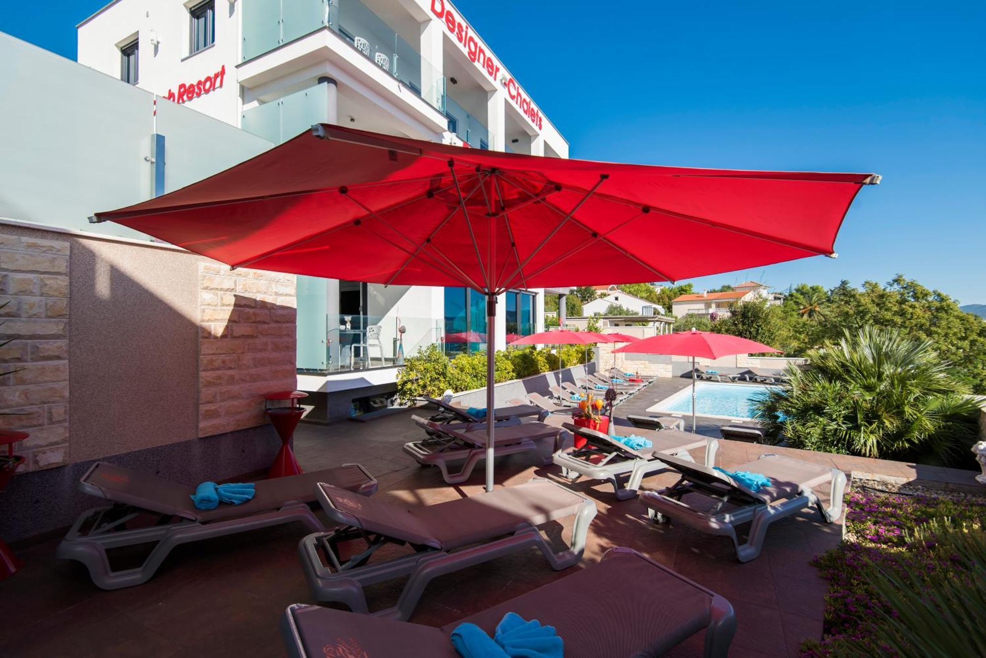Design-Beachresort Maslenica Bagian luar foto